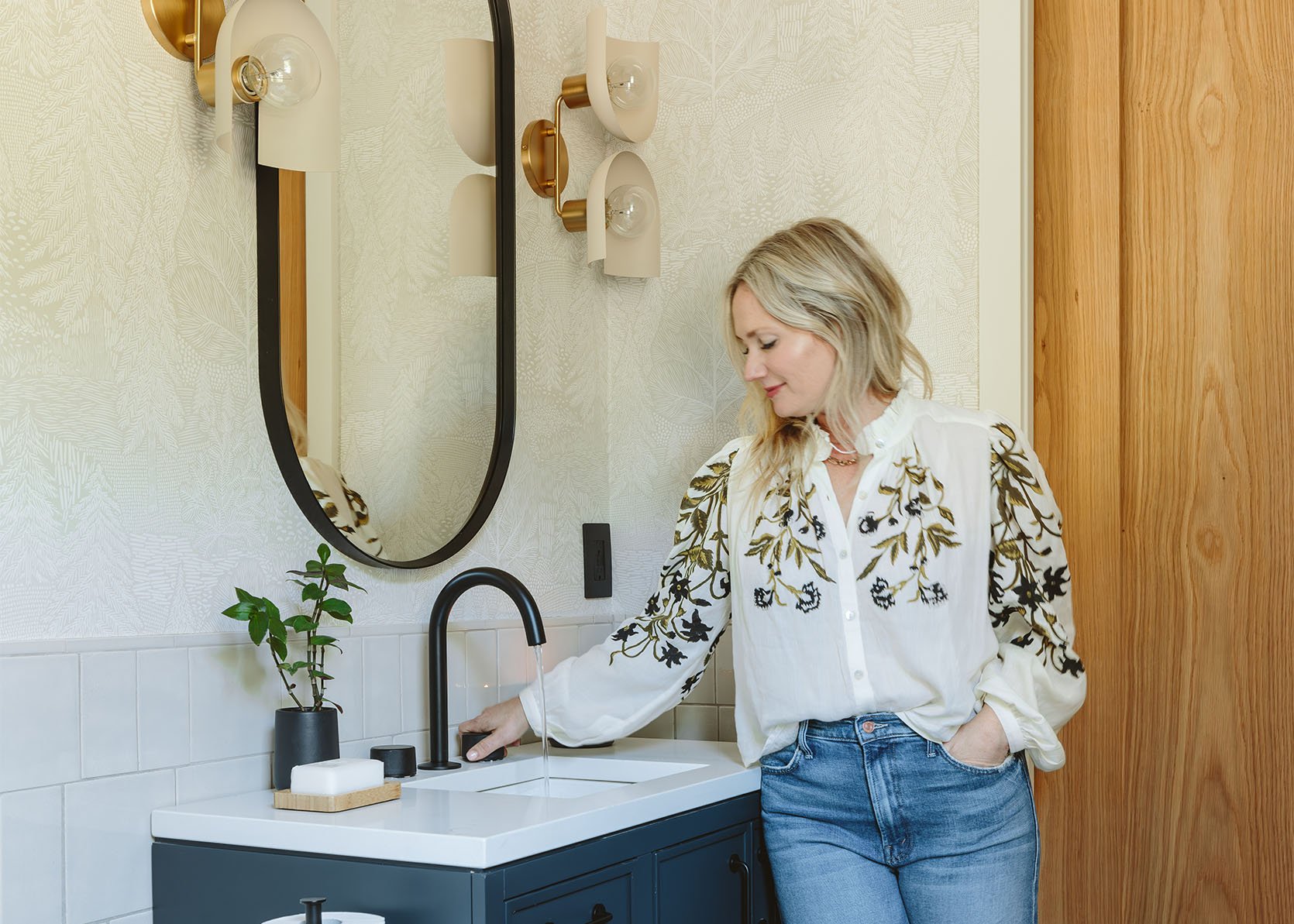 My Brother’s River House Guest Bath Reveal (+ Are Pony Walls Back?)